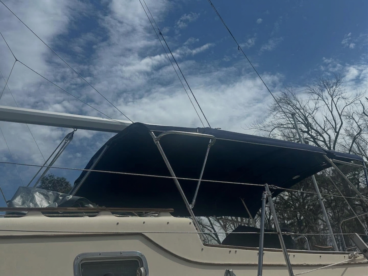 Island Packet — Bimini Top by The Ship's Tailor